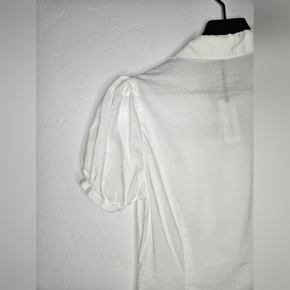 We Wore What Elle Pockets Puff Sleeve Mini Dress in White Size Medium - Picture 3 of 9